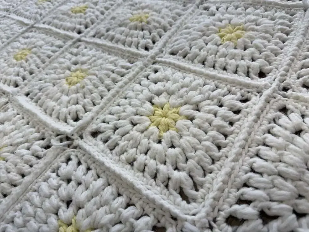 Handmade Crochet Granny Square Baby Blanket White Yellow Daisy Afghan